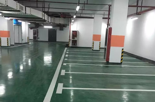 西安车库画线公司?找飞扬市政车库划线 西安车库画线公司?找飞扬市政车库划线