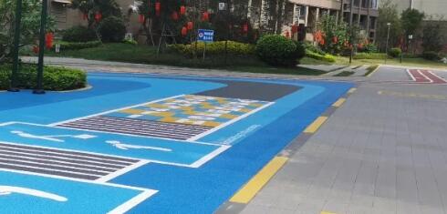 西安商业广场地面划线，用精准标线赋能商业活力